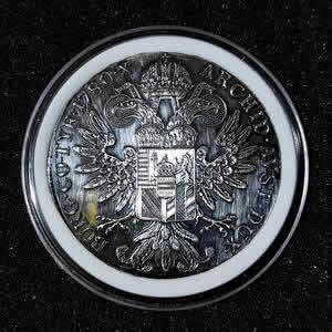 (ANTIQUE RESTRIKE) Austria Maria Theresia Thalers